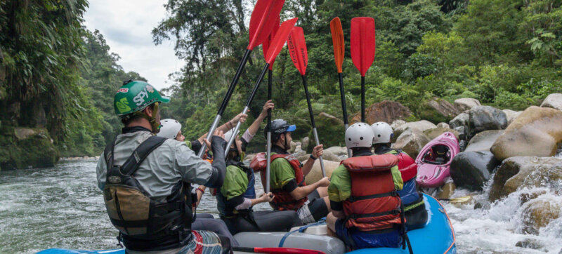 Rafting Ecuador | Río Jondachi | Turismo Aventura | Kayak Ecuador
