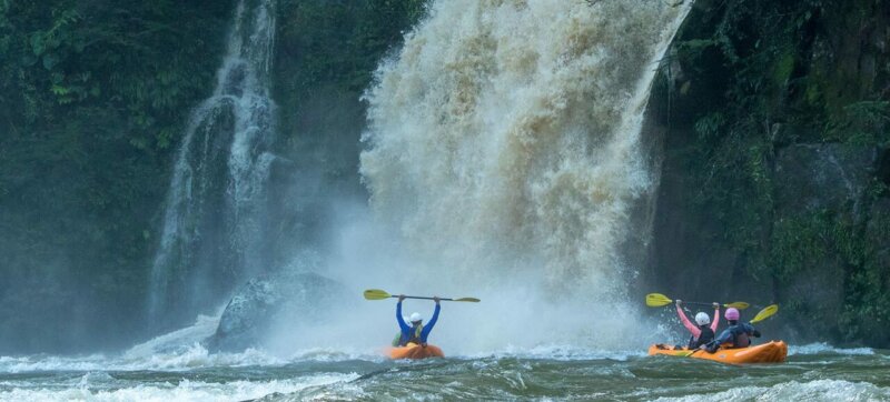 Inflatable Kayak Jondachi River | Rafting the Jondachi with waterfalls